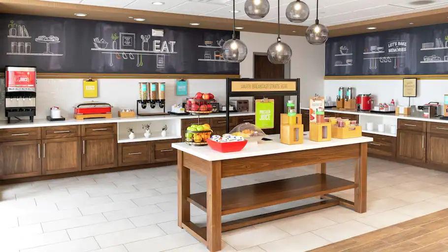 Hampton Inn & Suites Miami, Kendall, Executive Airport Country Walk Bagian luar foto
